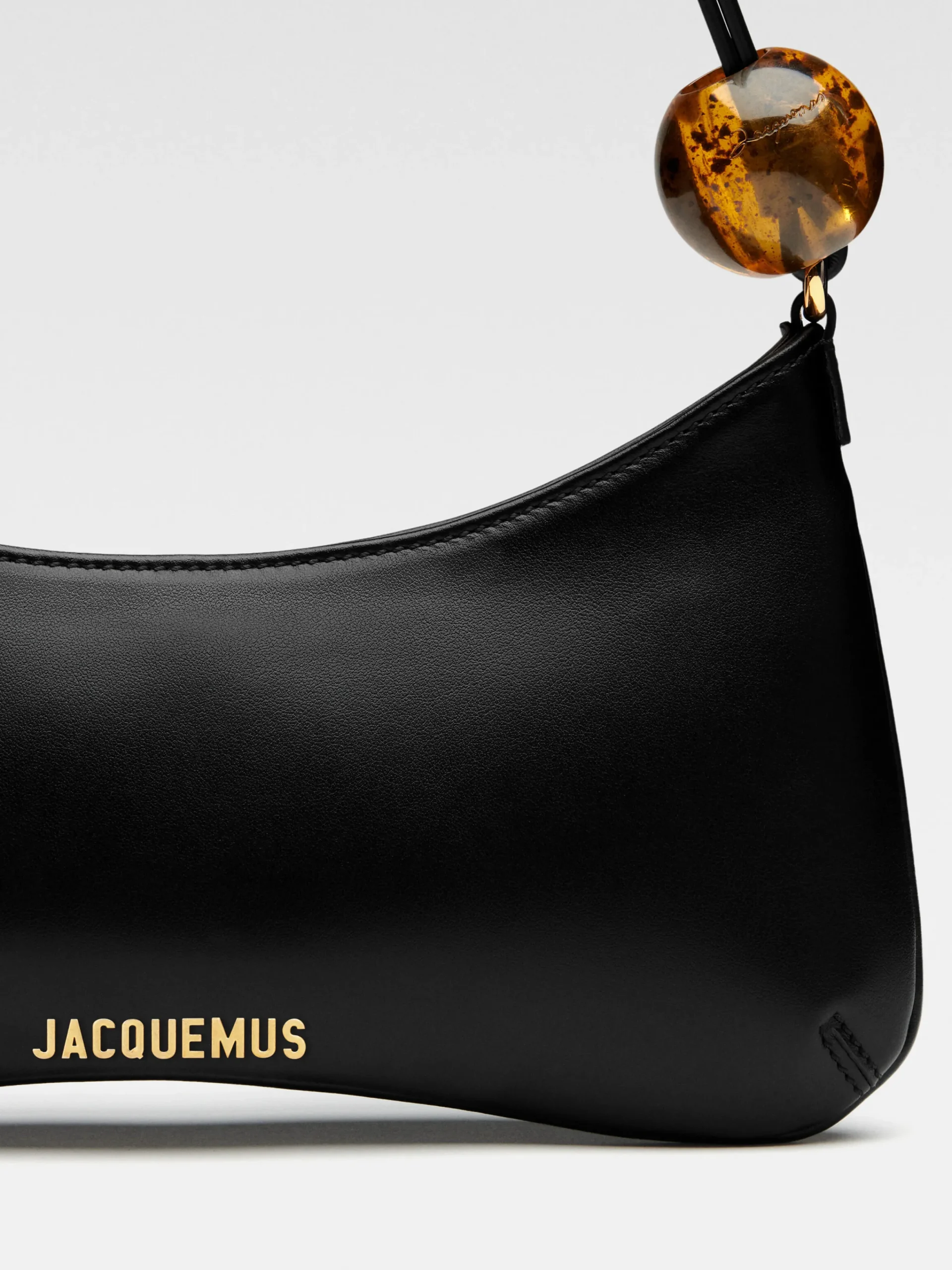 Hot Jacquemus De Bisou Perle Black