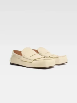 Clearance Jacquemus De Carr&eacute; instappers PaleYellow