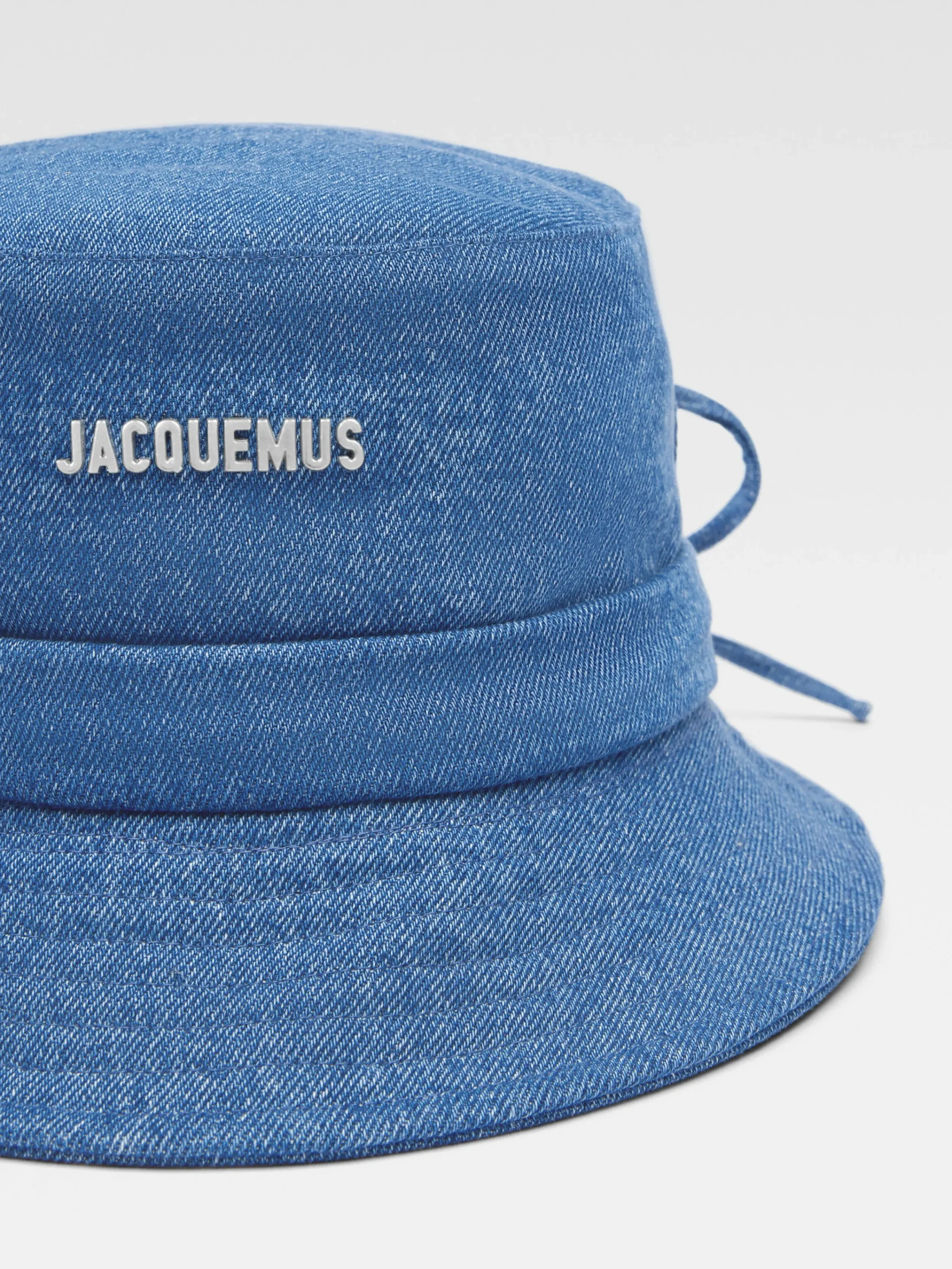 Discount Jacquemus De Gadjo emmerhoed Blue