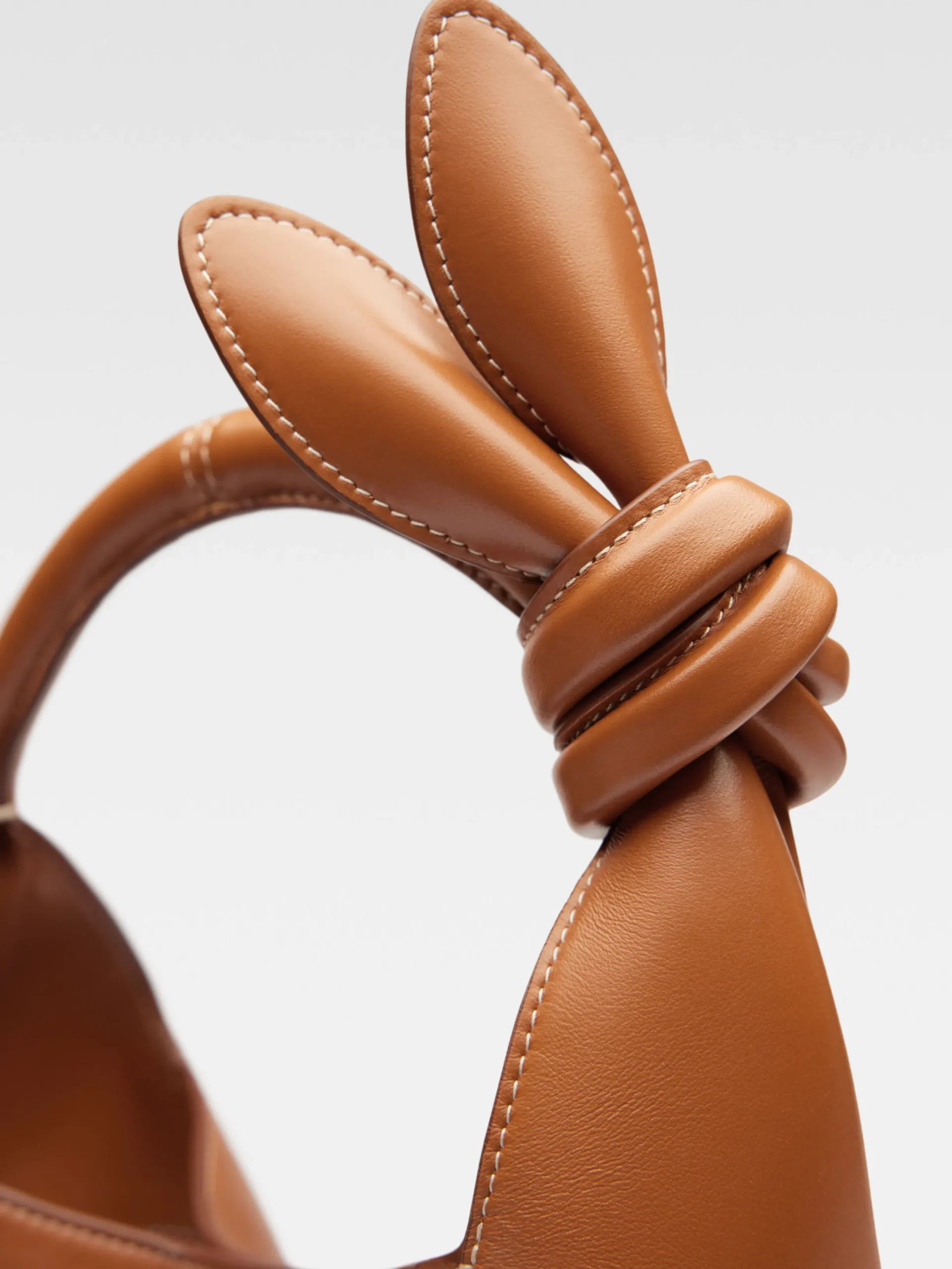 Best Jacquemus De kleine Tourni LightBrown