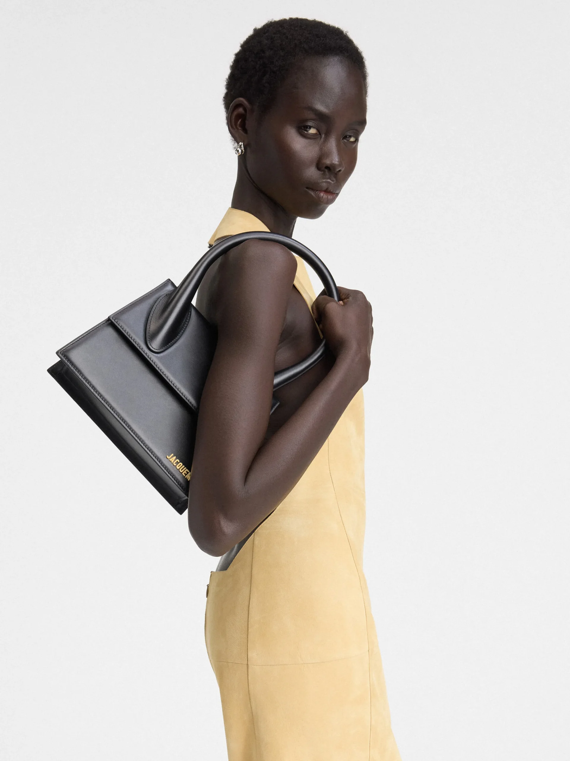 Sale Jacquemus De large Chiquito Black