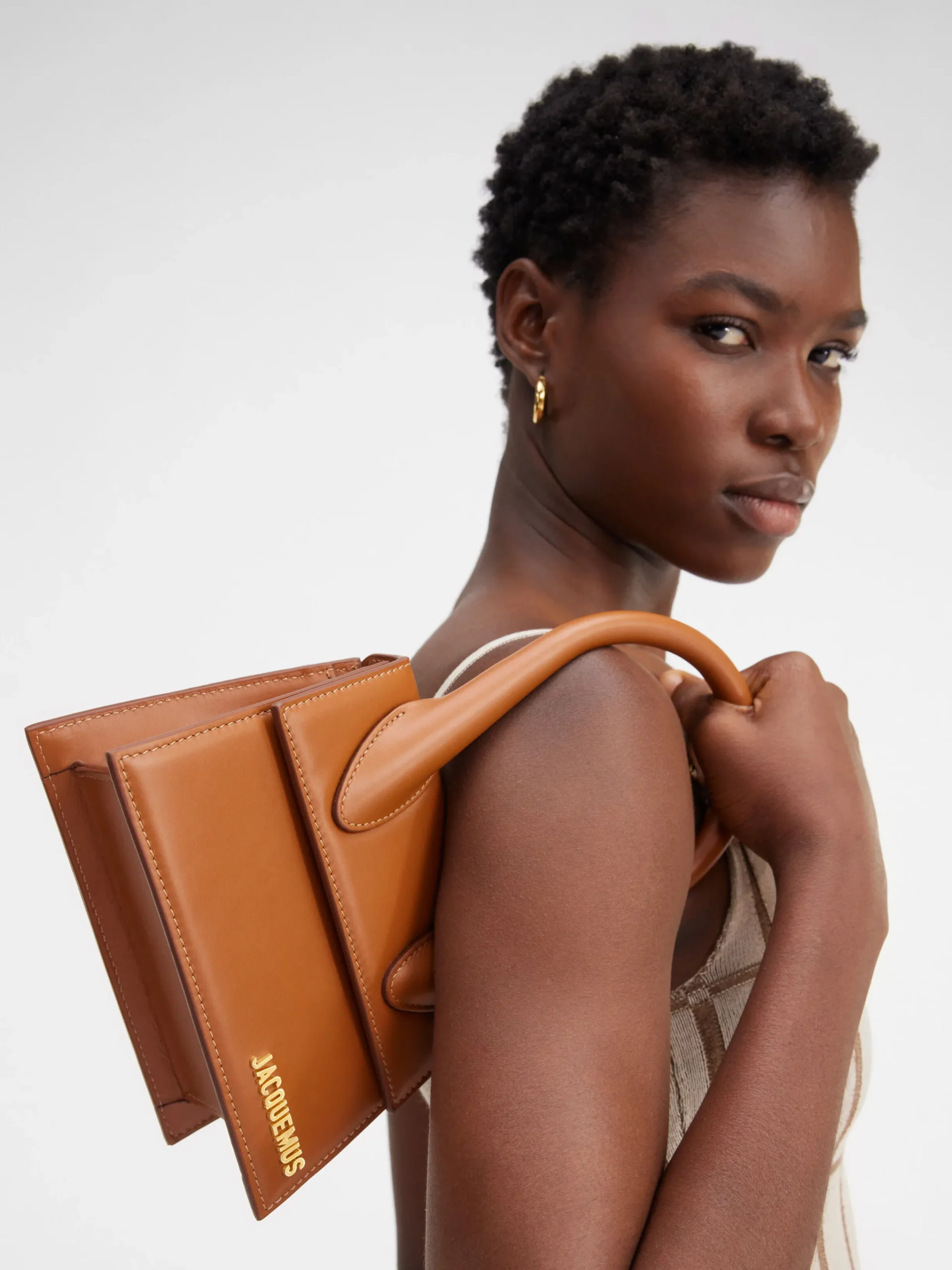 New Jacquemus De medium Chiquito LightBrown