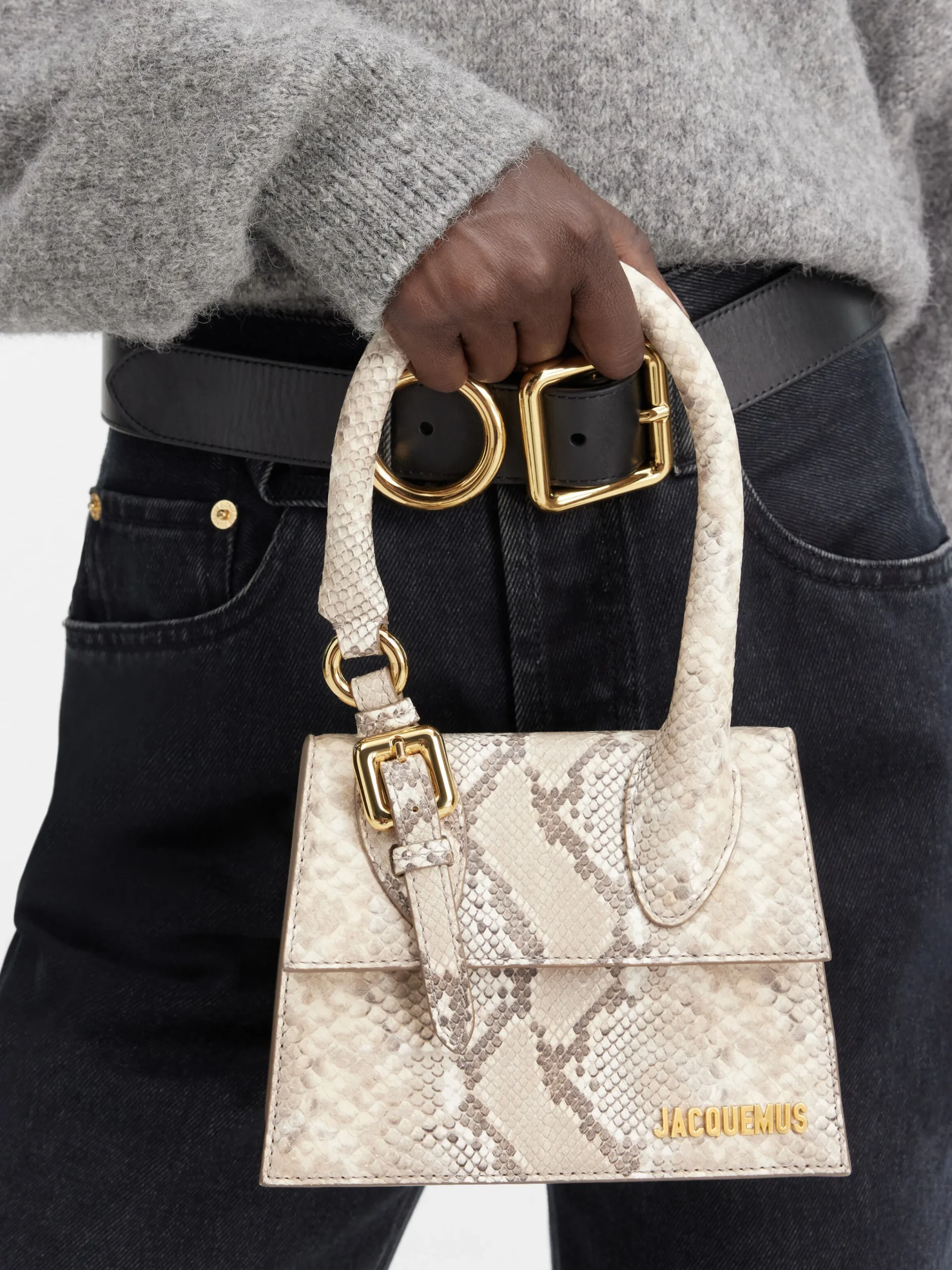 Hot Jacquemus De medium Chiquito met gesp Beige