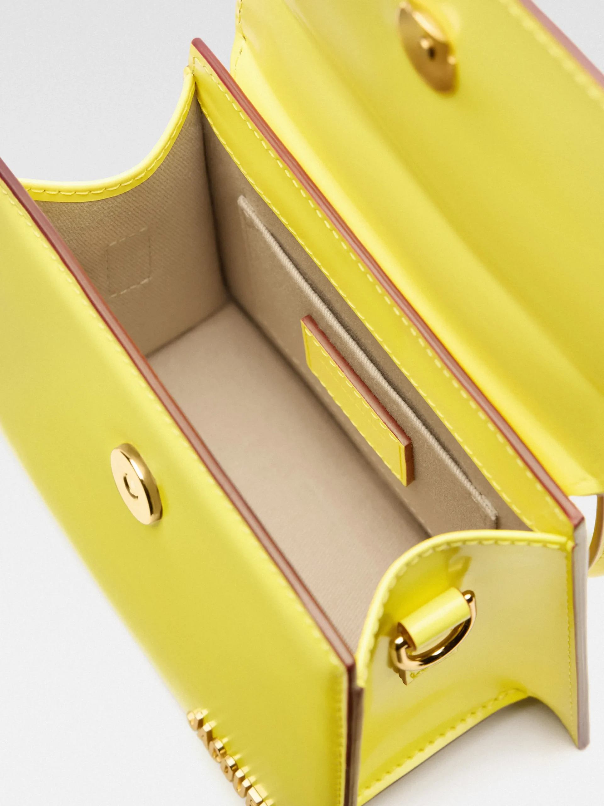 Online Jacquemus De medium Chiquito met gesp Yellow