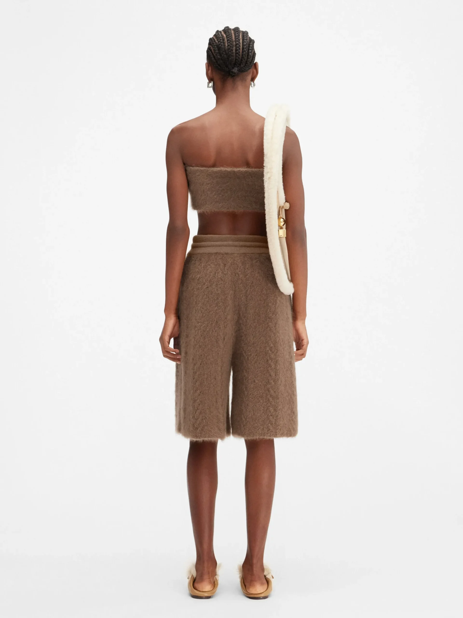 Best Jacquemus De Nuvola-short Camel