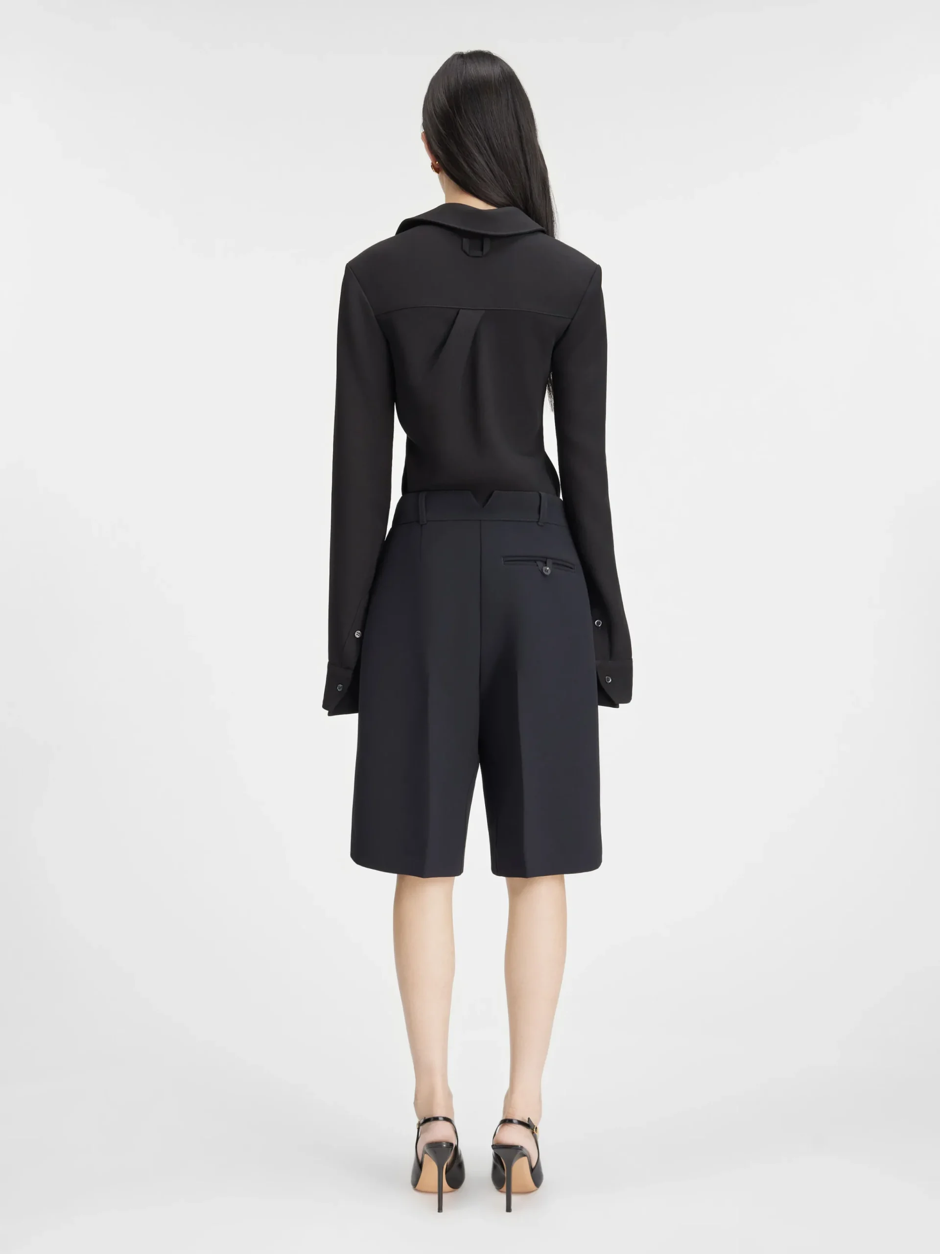 Discount Jacquemus De Ovalo bermuda Black