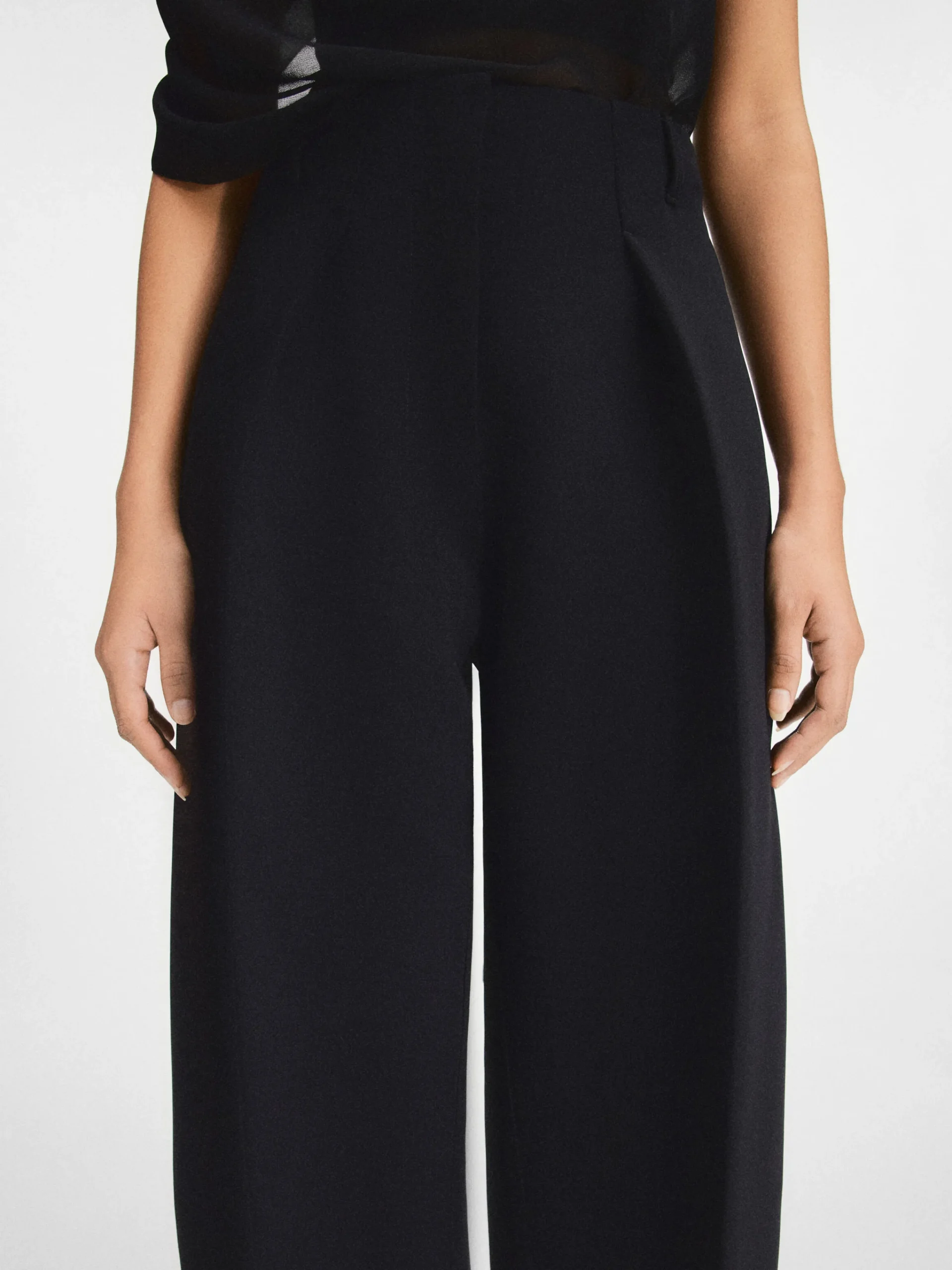 Clearance Jacquemus De Ovalo broek Black