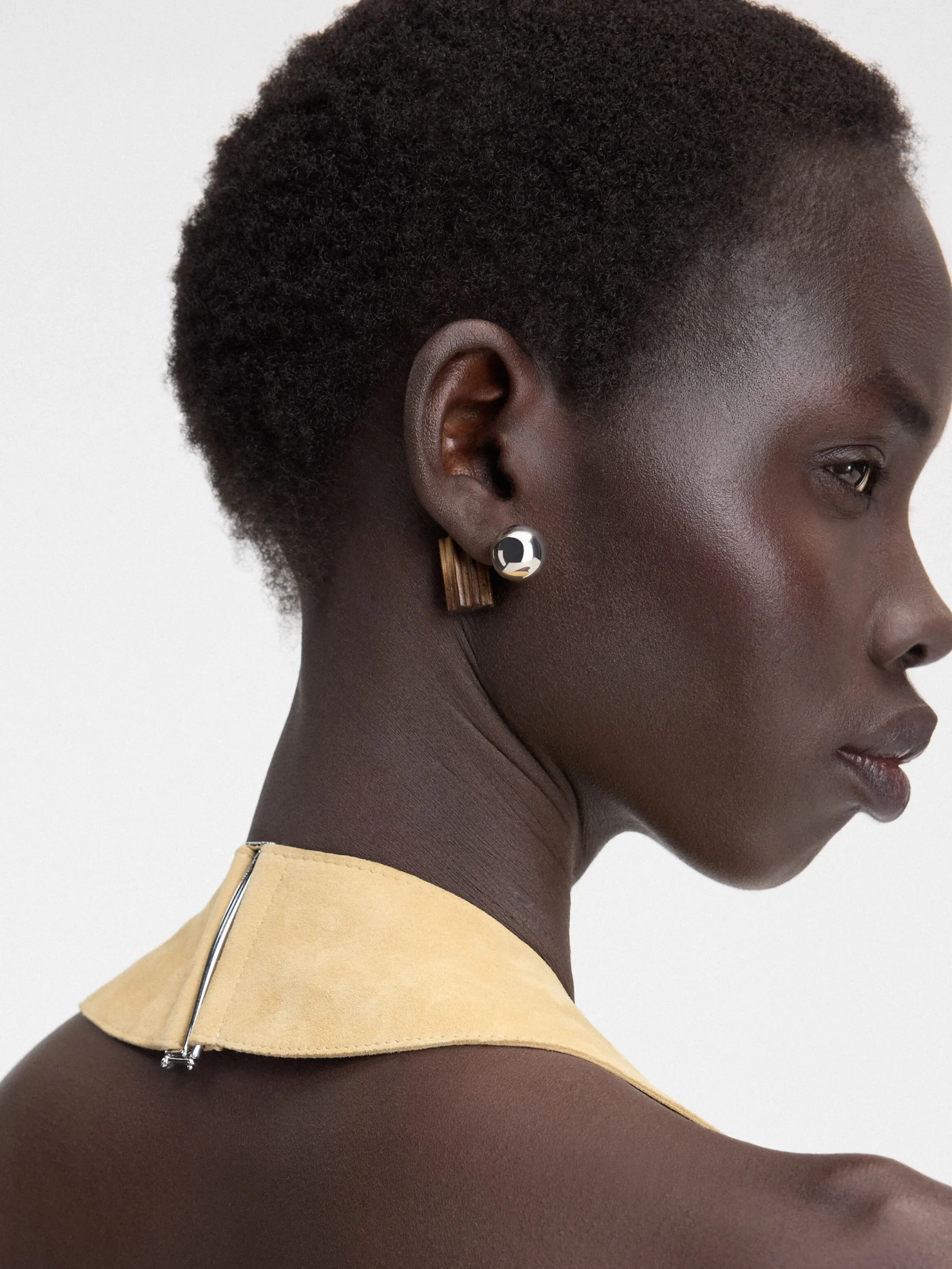 New Jacquemus De Perlina oorbellen