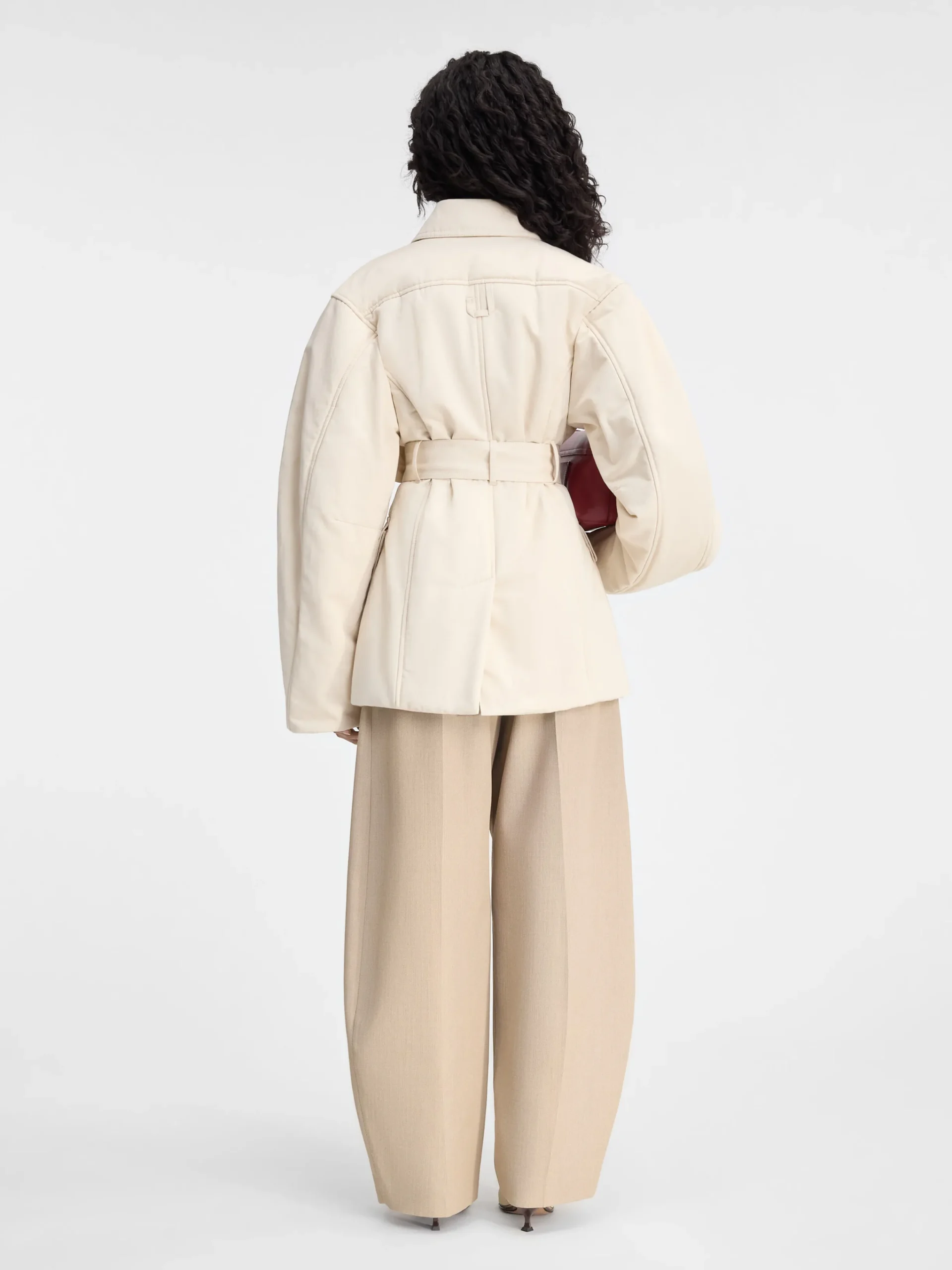 Online Jacquemus Het Bari jasje Beige
