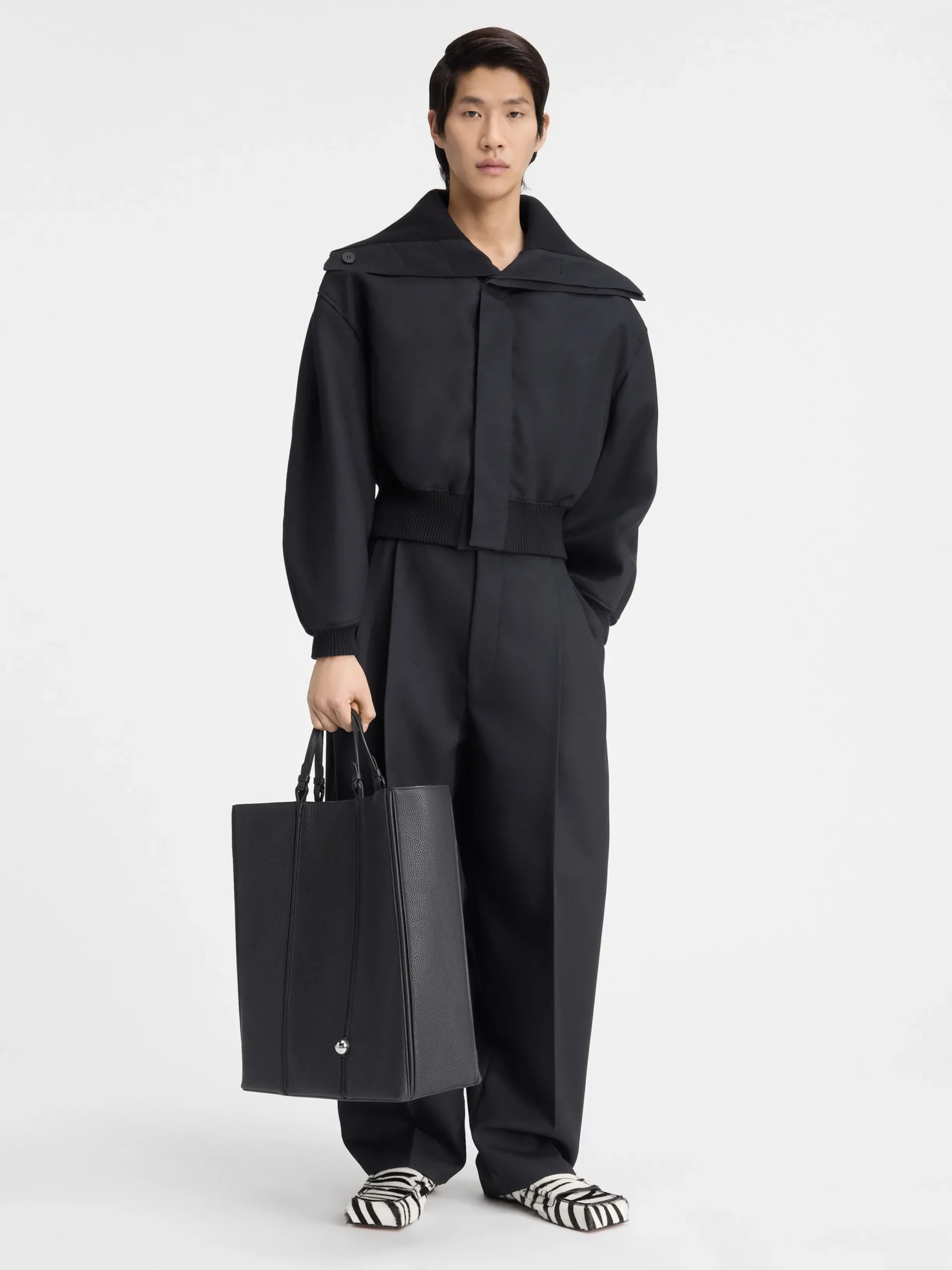 Discount Jacquemus Het Bordo bomberjack Black