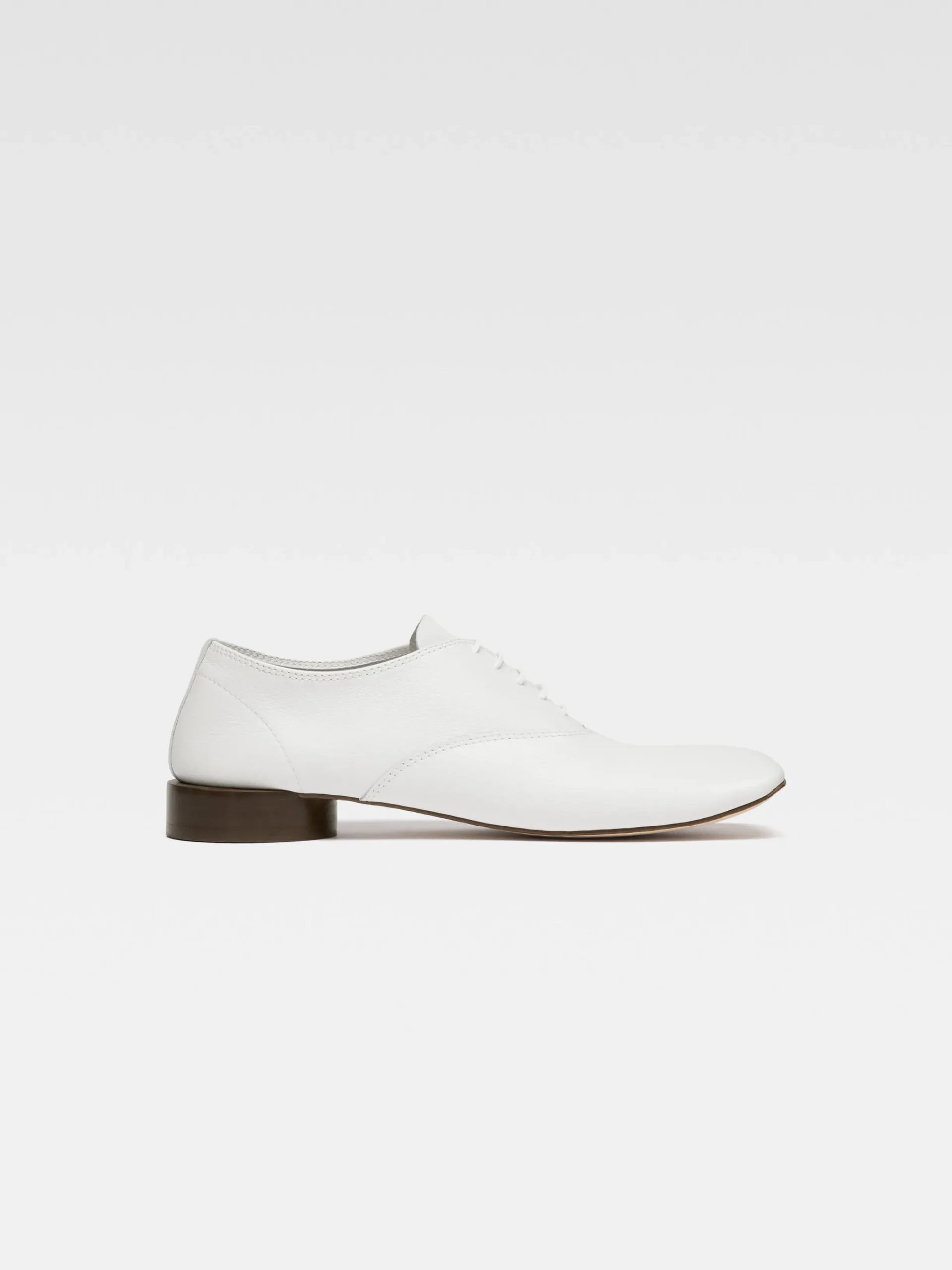 New Jacquemus Zizi Repetto White